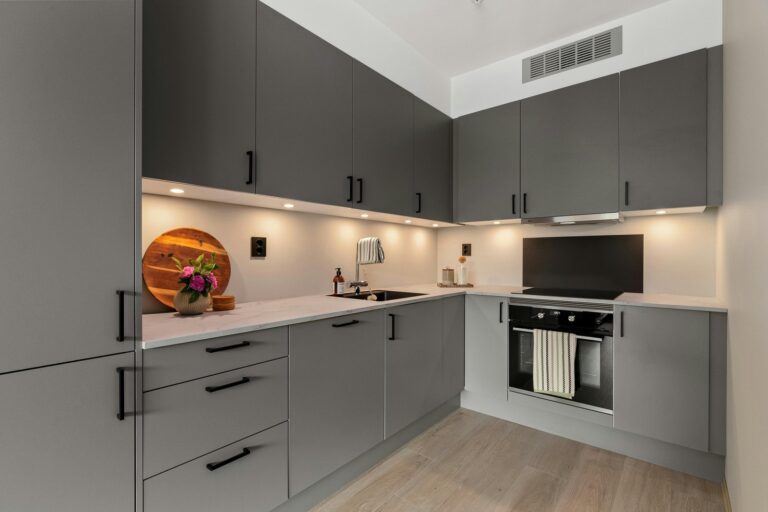 custom closets Michigan