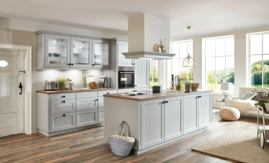 Traverse City cabinet makers near me