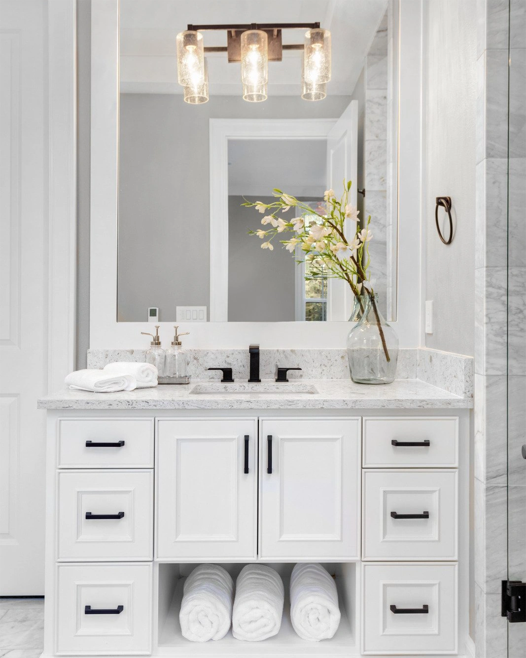 modern bathroom cabinets Michigan