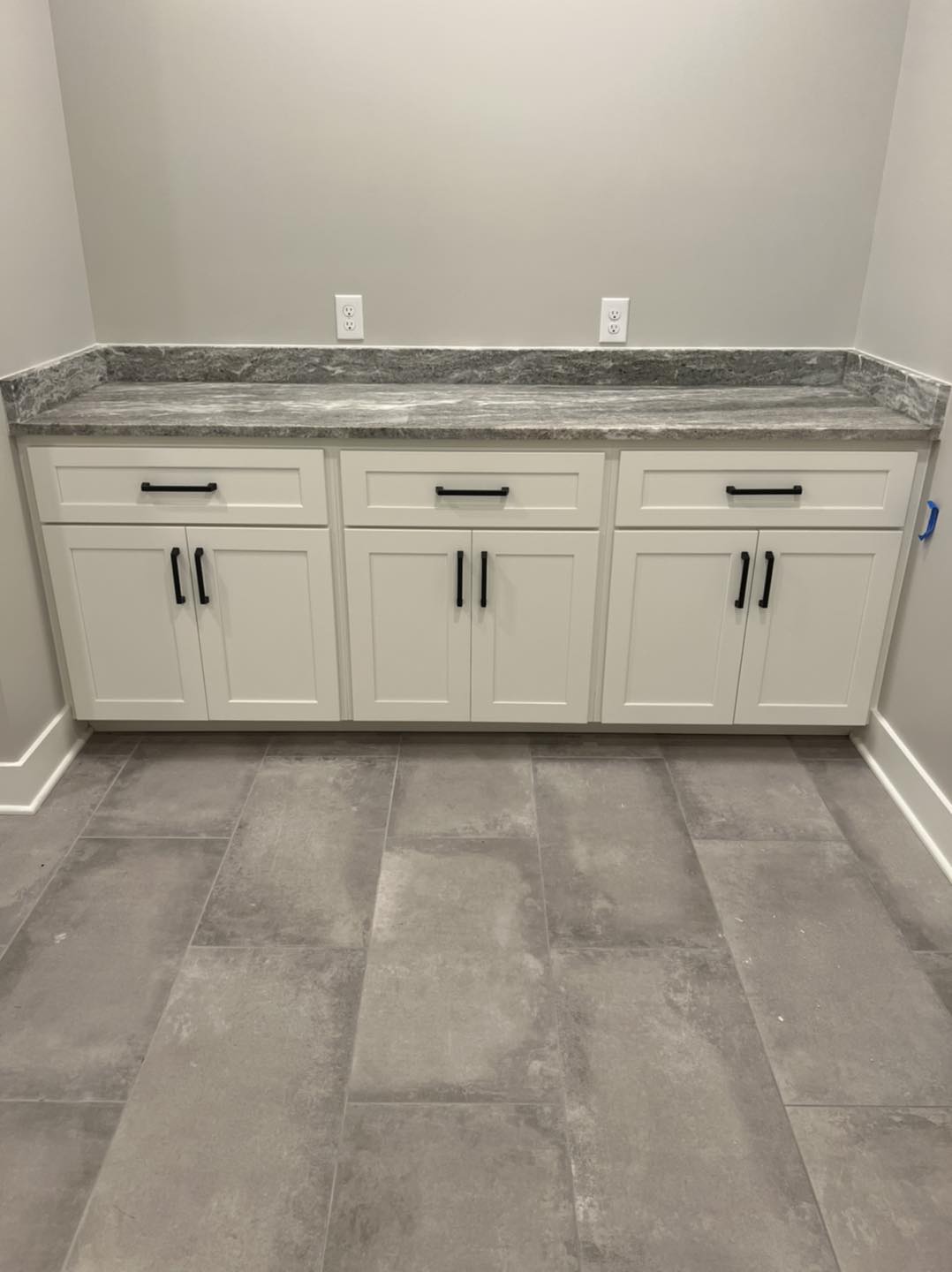 bathroom custom cabinet maker