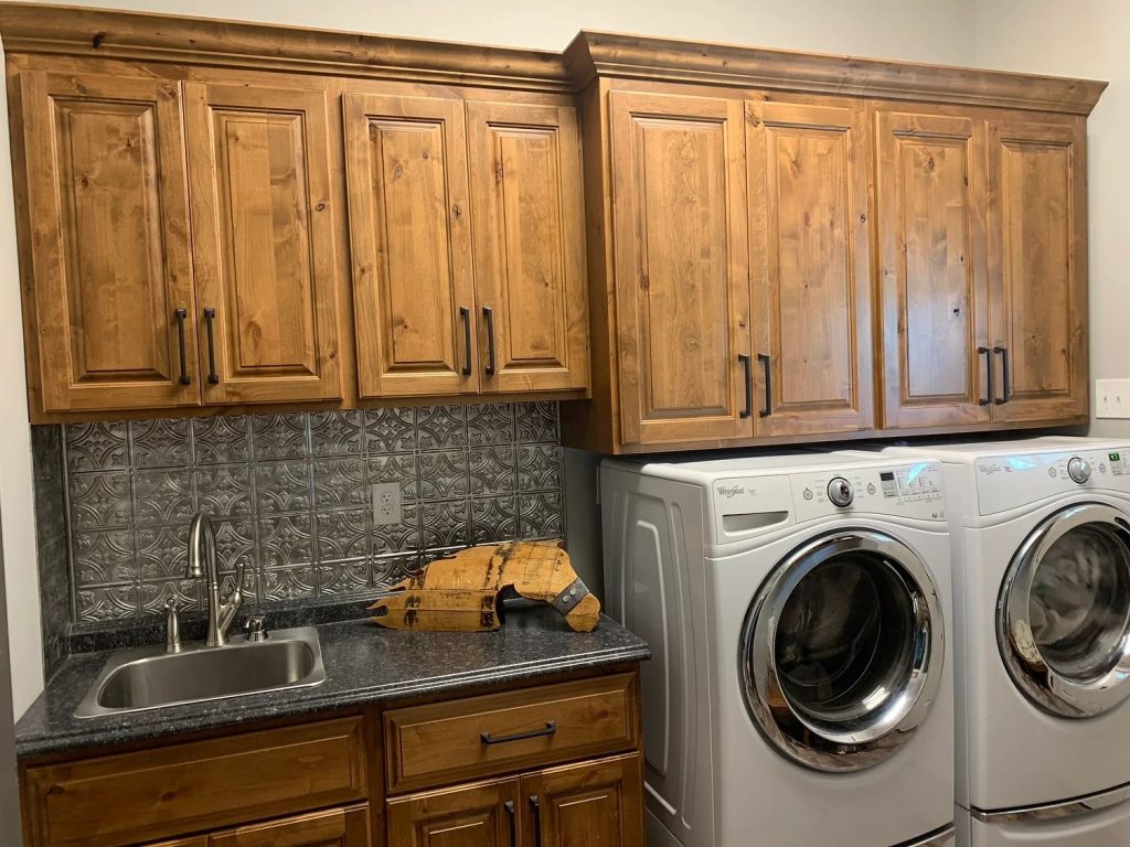 laundry room cabinets Frankfort MI